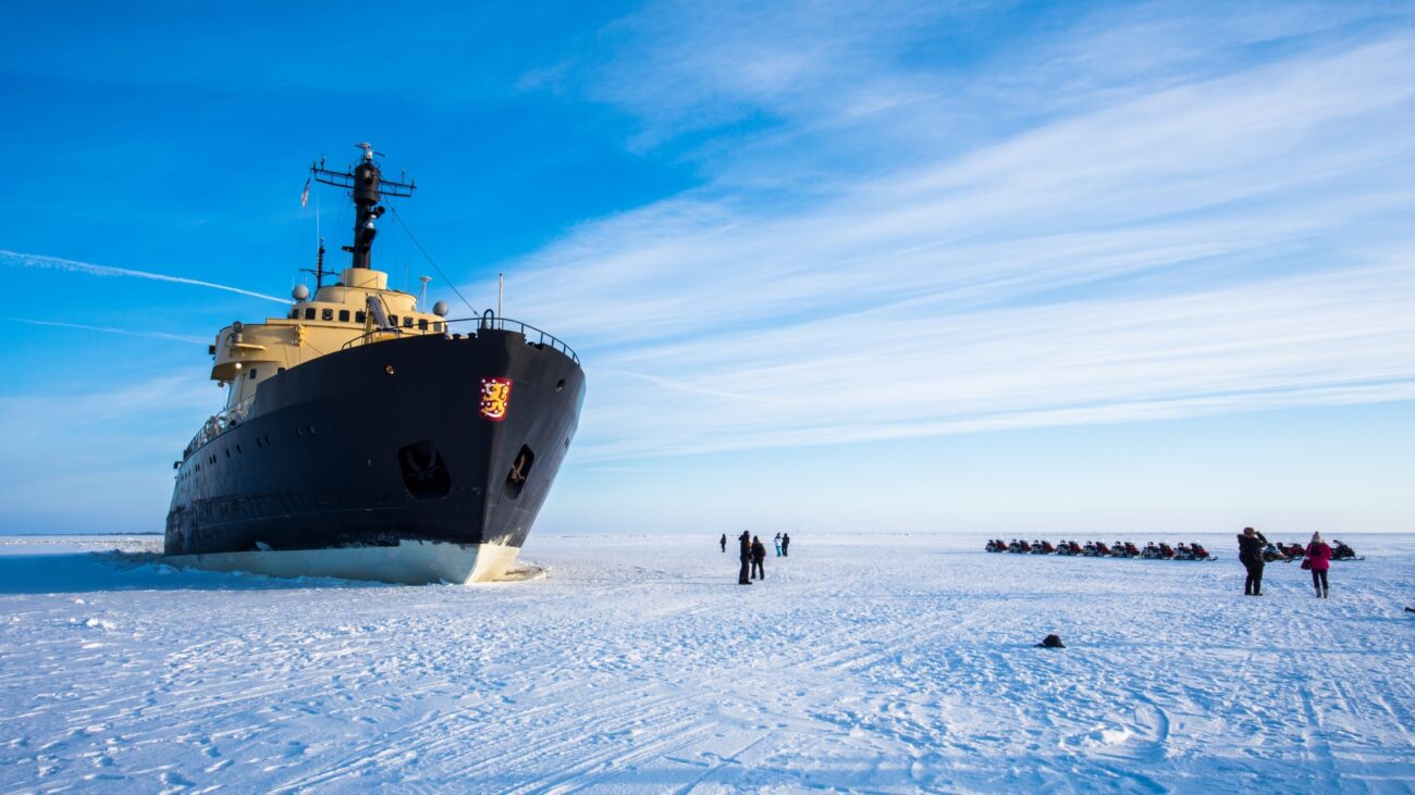 Eisbrecherschiff im finnischen Sampo.